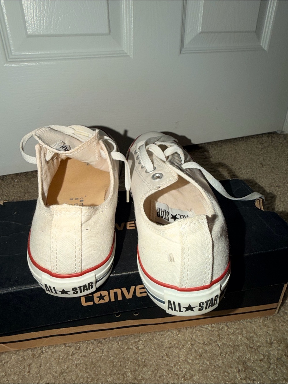 Converse Chuck Taylor All Star Low Top Optic White Sneakers Men 7 Women 9 - Picture 5 of 8